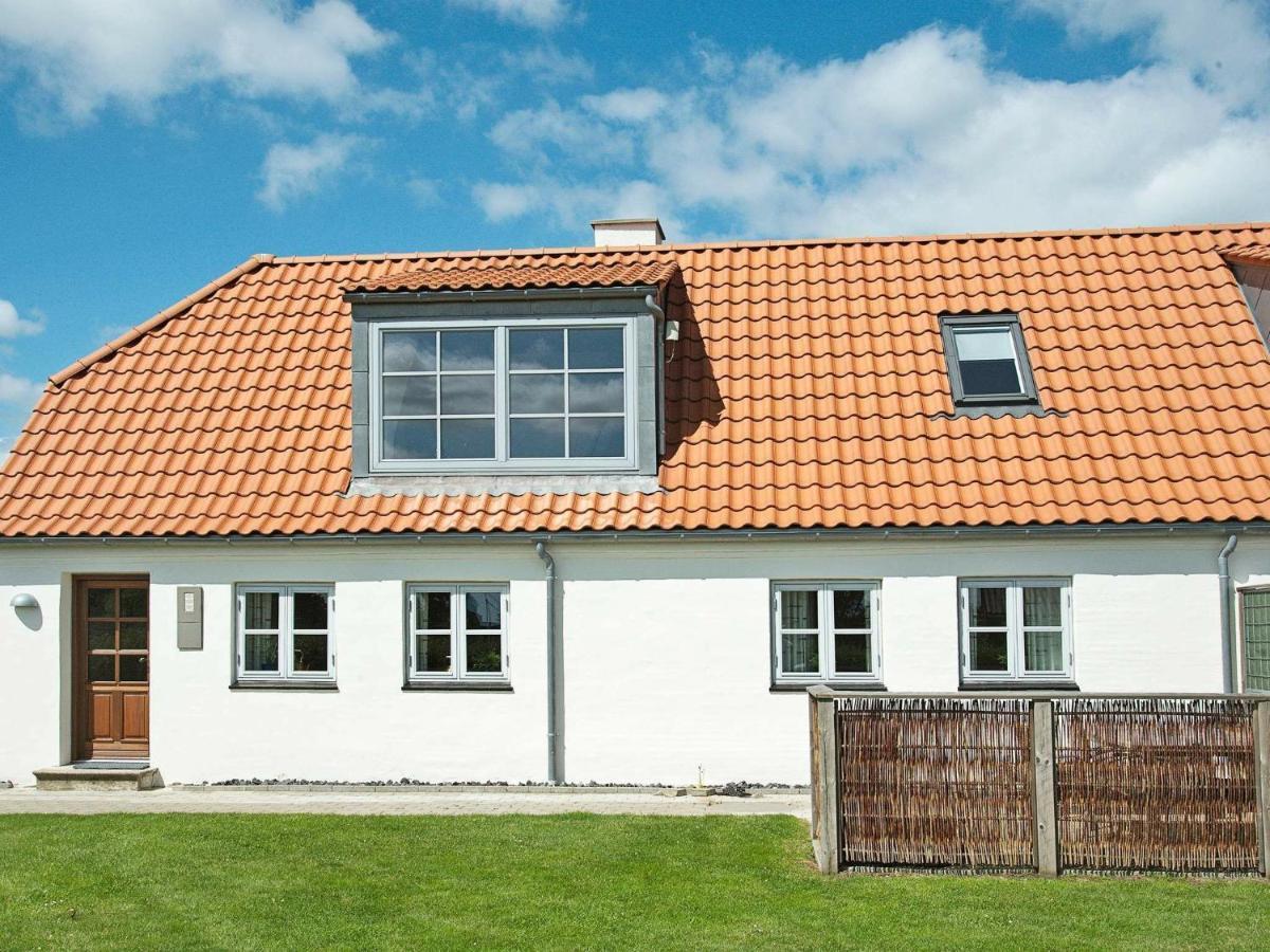 6 Person Holiday Home In Hejls Room photo